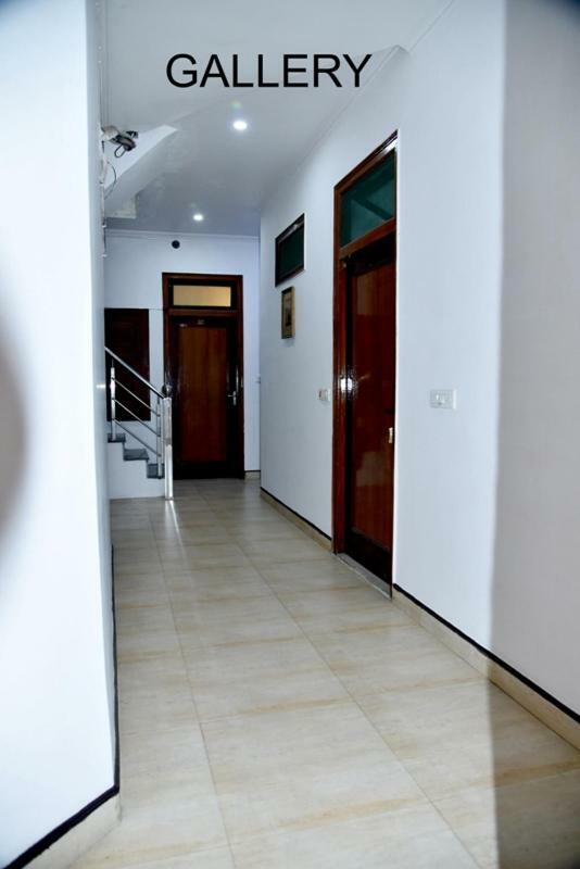 Hotel Royal Classic Bareilly Bagian luar foto